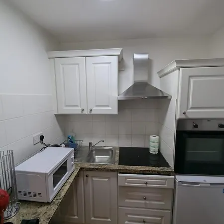 Appartamento 4 In Prestigious Area *