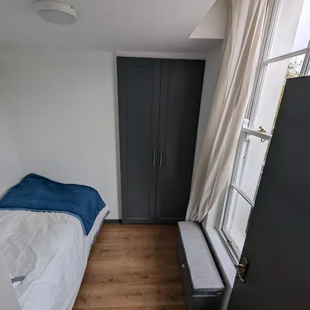 4 In Prestigious Area